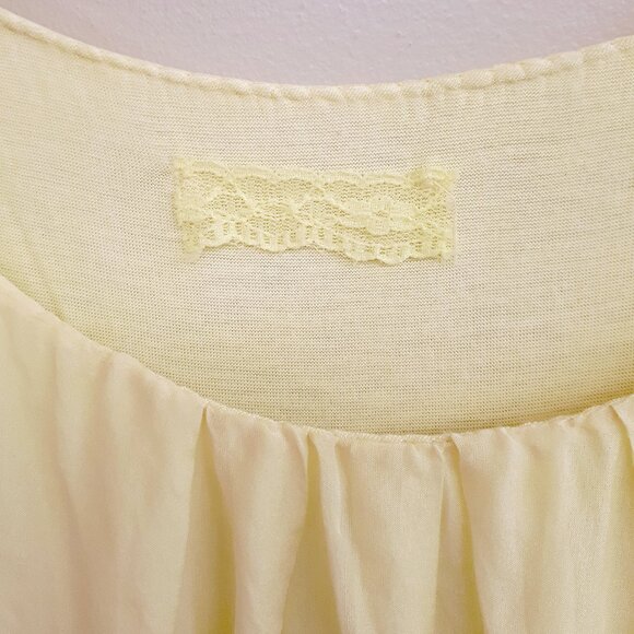 TODAY FASHION 100% Silk Ibiza Sun Dress with Adjustable Sraps in Pastel Yellow - Picture 6 of 12